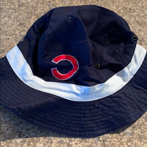 cubs bucket hat